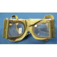 Japan: Set of dust goggles